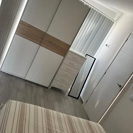 Holiday home 3 Bedroom Private Pool La Florida *